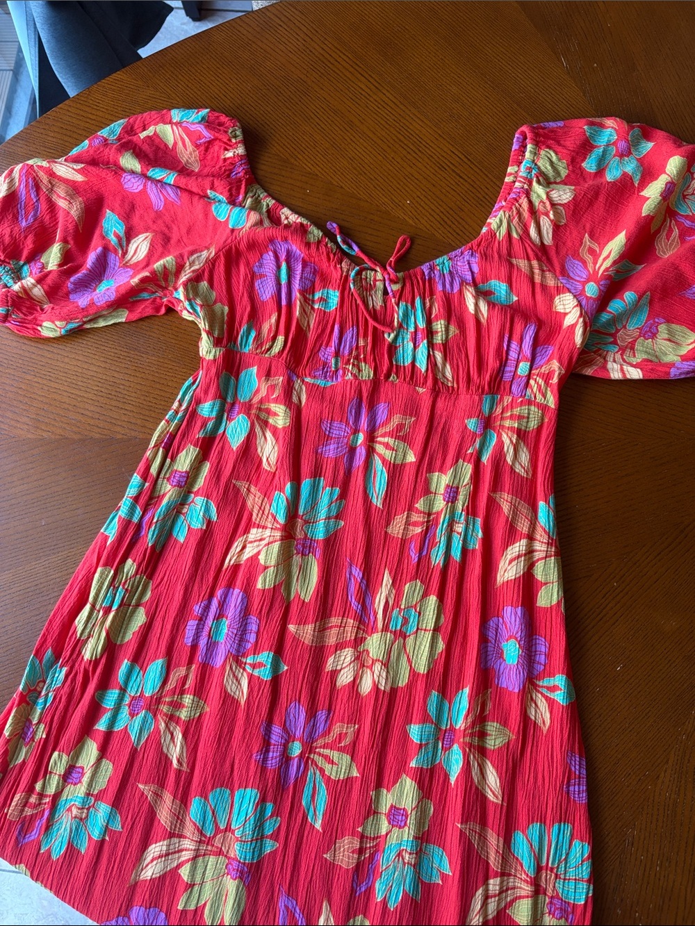 Billabong Red Floral Midi Dress with Puff Sleeves